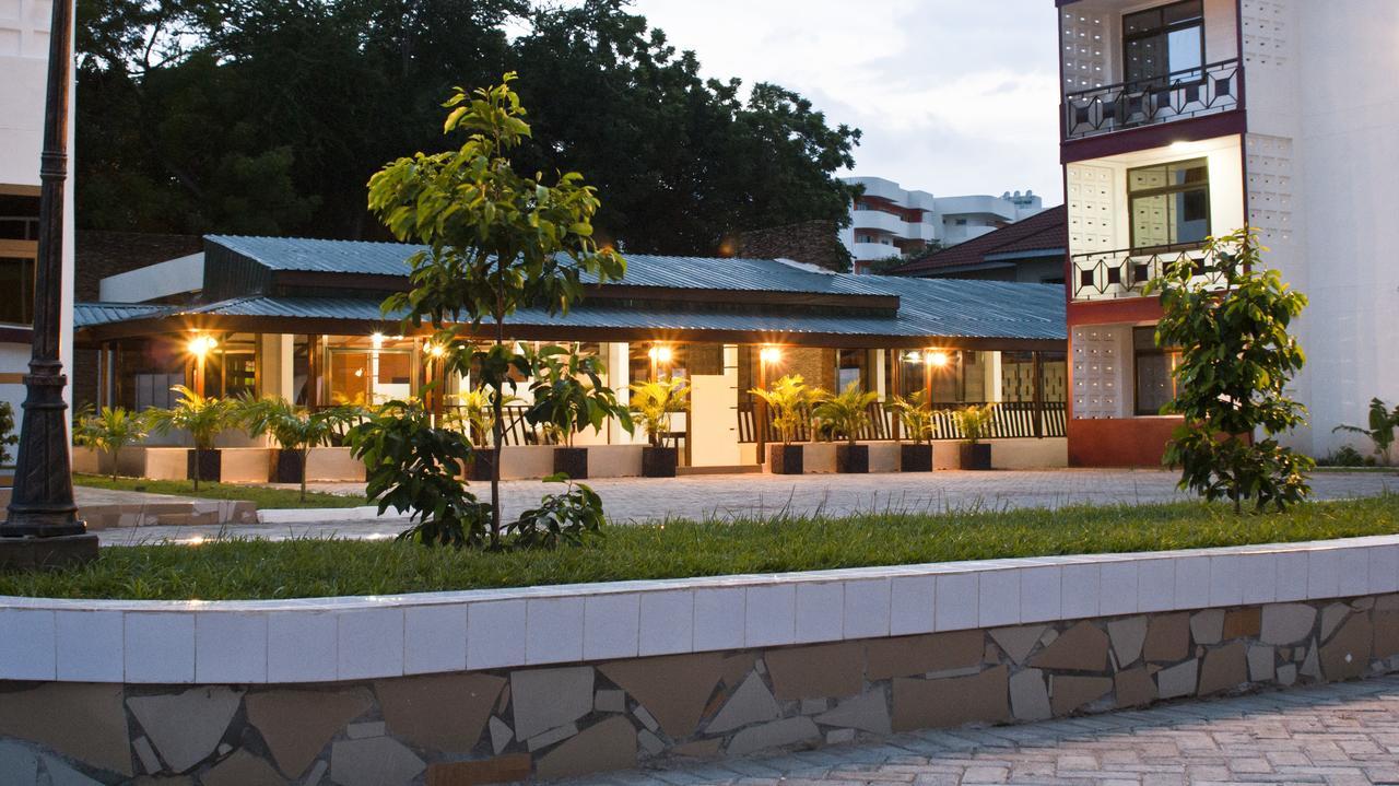 Consir Executive Lodge Accra Exteriör bild