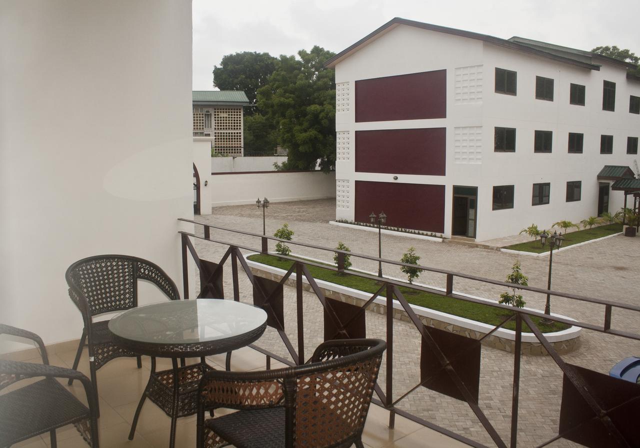Consir Executive Lodge Accra Exteriör bild